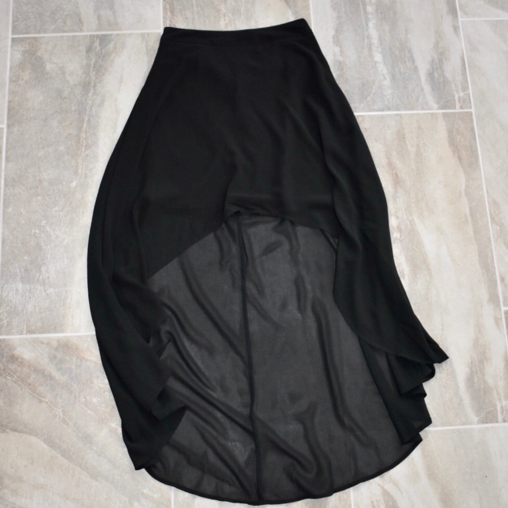 Forever 21 high low skirt